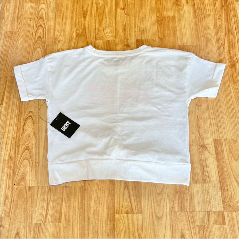 DKNY White Short-Sleeve Tee with Hot Pink Logo - Picture 2 of 6